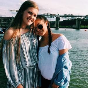 Meet your Posher, Hannah